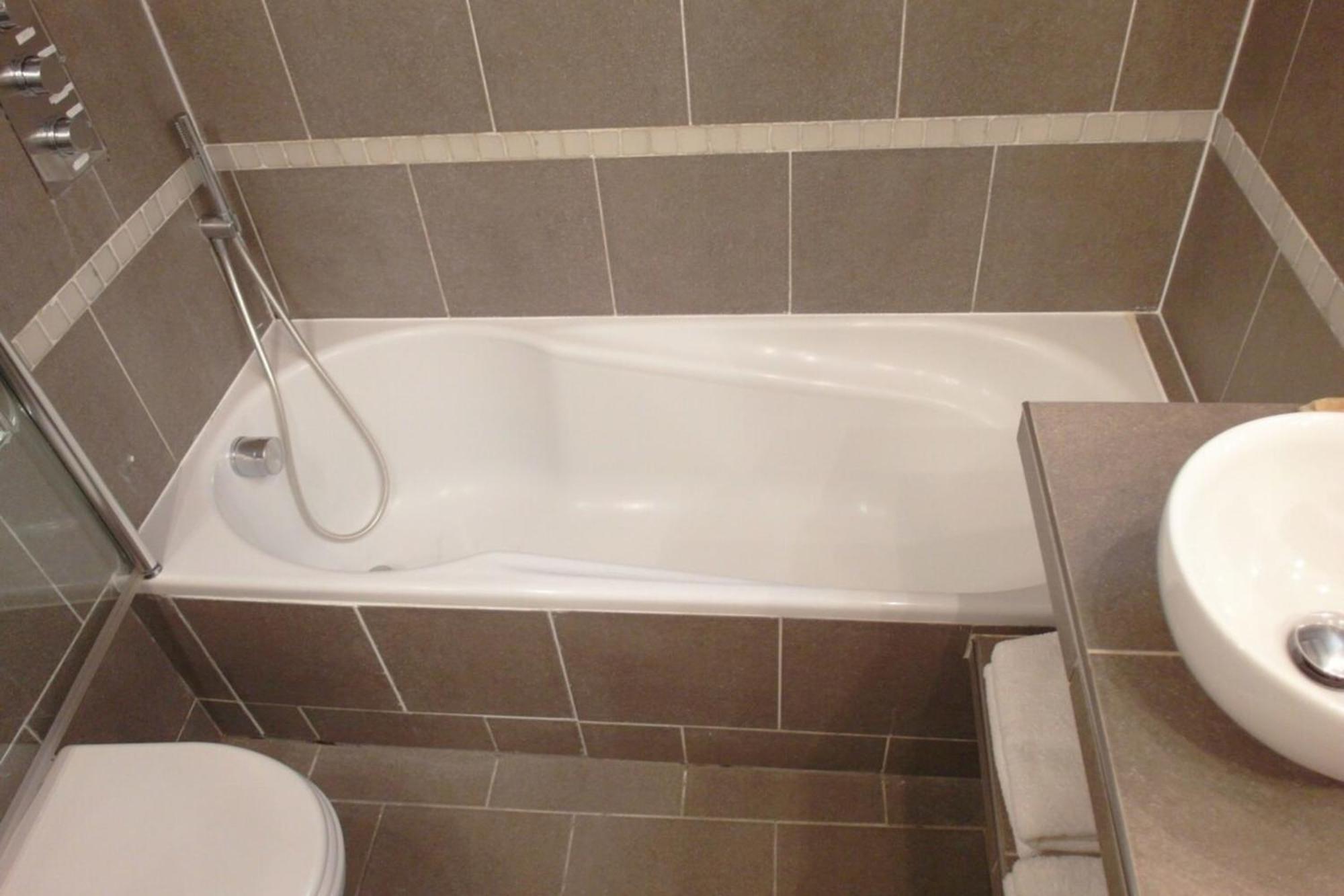 Louvre Parisian ChicSuites Extérieur photo