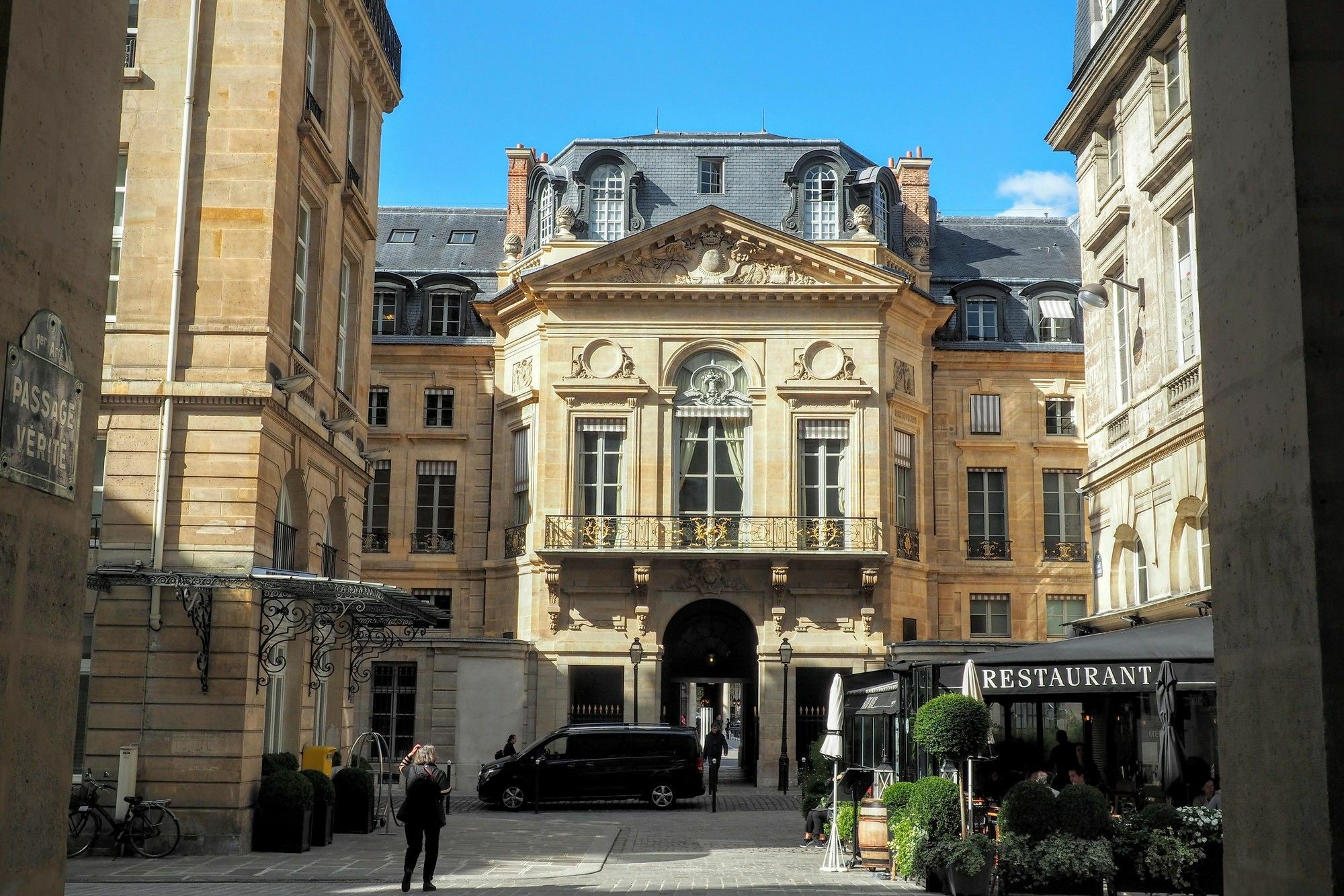 Louvre Parisian ChicSuites Extérieur photo